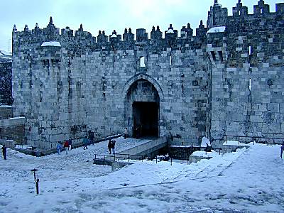 Click image for larger version

Name:	citygate2.jpg
Views:	75
Size:	34.6 KB
ID:	15678