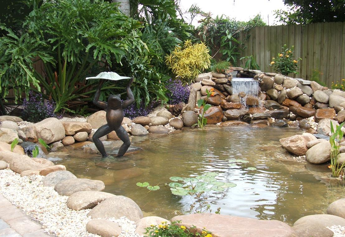 Click image for larger version

Name:	Copy_of_Frog_pond.JPG
Views:	29
Size:	206.8 KB
ID:	38359